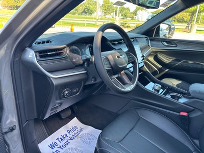2027 Jeep Grand Cherokee GRAND CHEROKEE LIMITED RESERVE 4X4