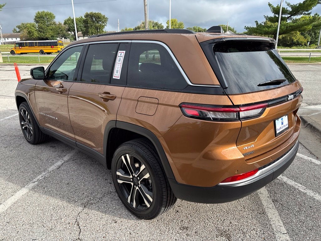 2027 Jeep Grand Cherokee Limited