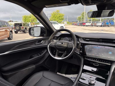 2027 Jeep Grand Cherokee Limited