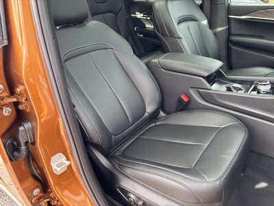 2027 Jeep Grand Cherokee Limited