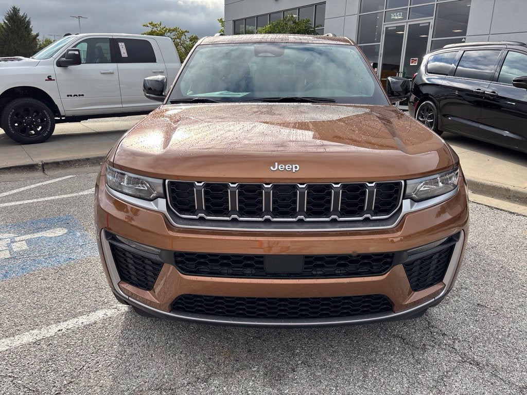 2027 Jeep Grand Cherokee Limited