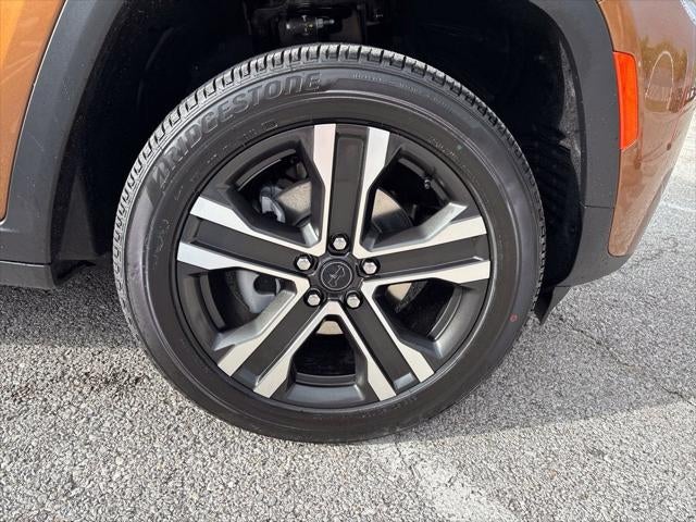 2027 Jeep Grand Cherokee Limited
