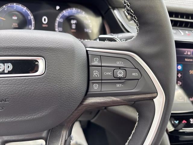 2027 Jeep Grand Cherokee GRAND CHEROKEE LIMITED 4X4