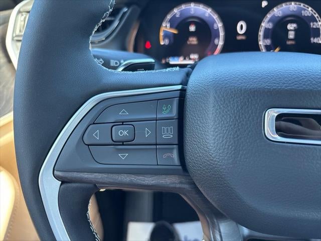 2027 Jeep Grand Cherokee GRAND CHEROKEE LIMITED 4X4