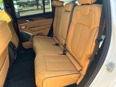 2027 Jeep Grand Cherokee Summit
