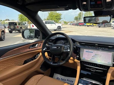 2027 Jeep Grand Cherokee Summit