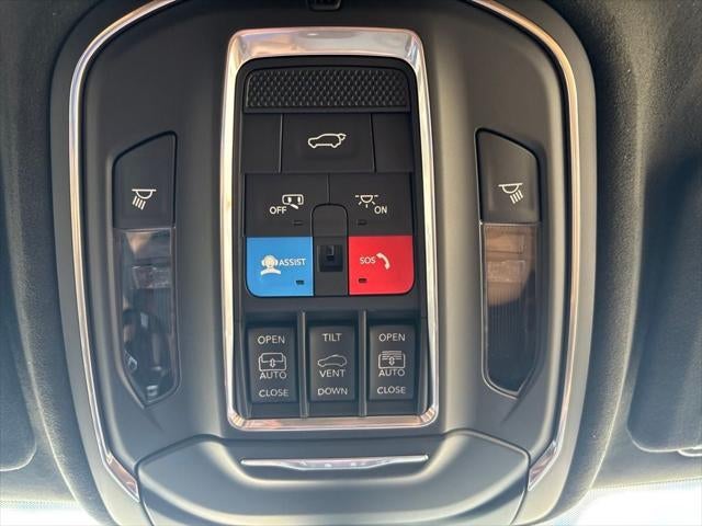 2027 Jeep Grand Cherokee Summit