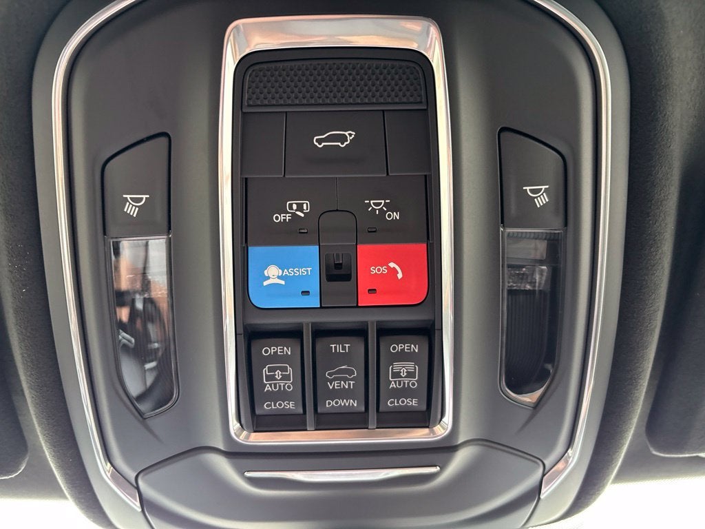 2027 Jeep Grand Cherokee Summit