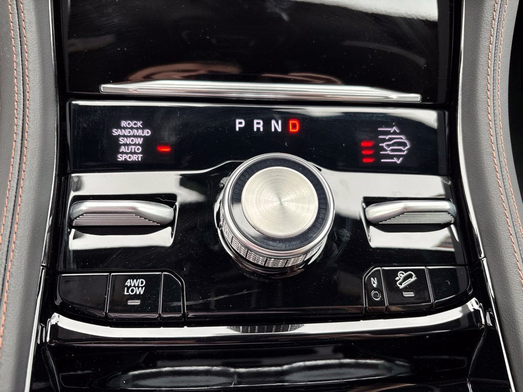 2027 Jeep Grand Cherokee Summit