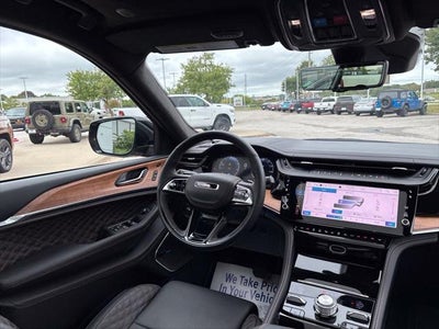 2027 Jeep Grand Cherokee GRAND CHEROKEE SUMMIT 4X4