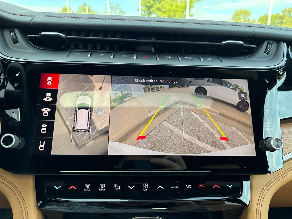 2027 Jeep Grand Cherokee GRAND CHEROKEE SUMMIT 4X4
