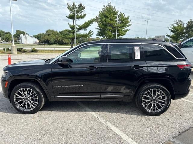 2027 Jeep Grand Cherokee Summit