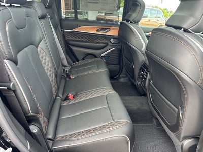 2027 Jeep Grand Cherokee Summit