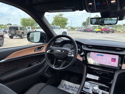 2027 Jeep Grand Cherokee Summit
