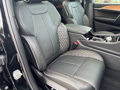 2027 Jeep Grand Cherokee Summit