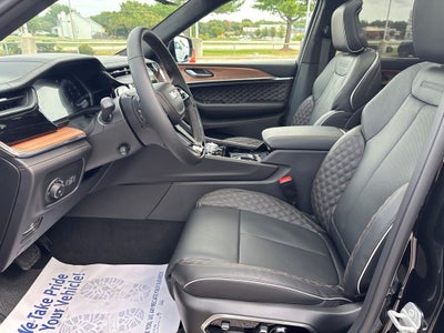 2027 Jeep Grand Cherokee Summit