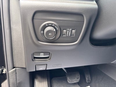 2027 Jeep Grand Cherokee Summit