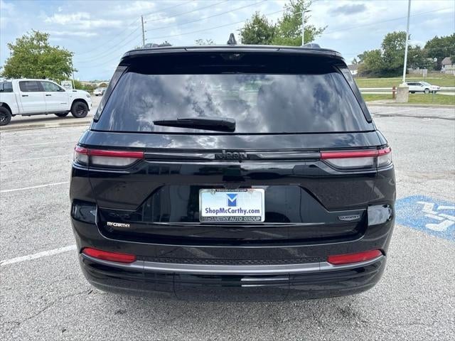 2027 Jeep Grand Cherokee Summit