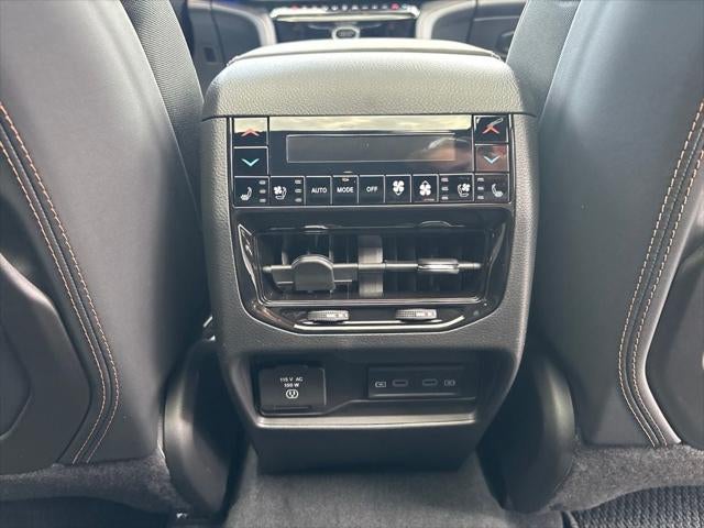 2027 Jeep Grand Cherokee Summit