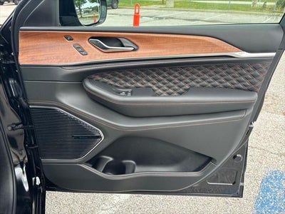 2027 Jeep Grand Cherokee Summit