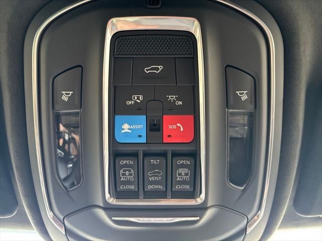 2027 Jeep Grand Cherokee Summit