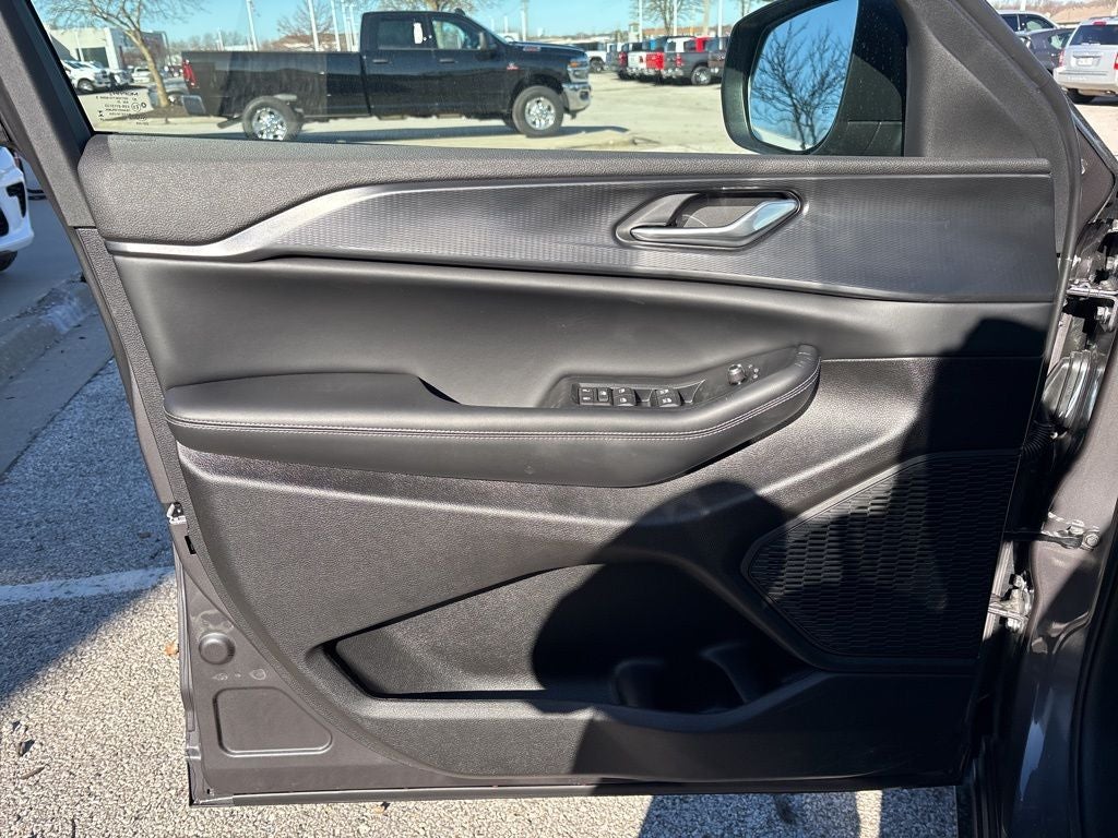 2026 Jeep Grand Cherokee L Laredo