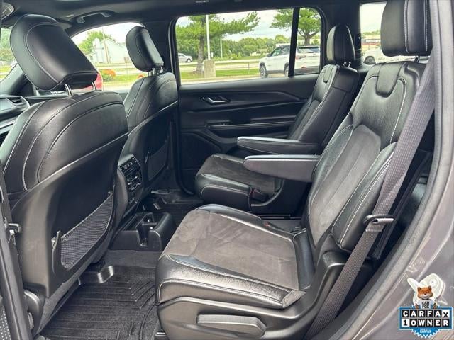 2024 Jeep Grand Cherokee L Altitude X 4x4
