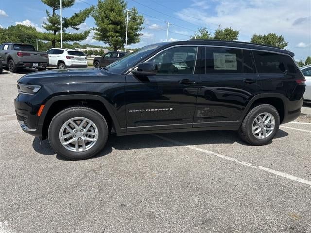 2025 Jeep Grand Cherokee GRAND CHEROKEE L LAREDO X 4X4