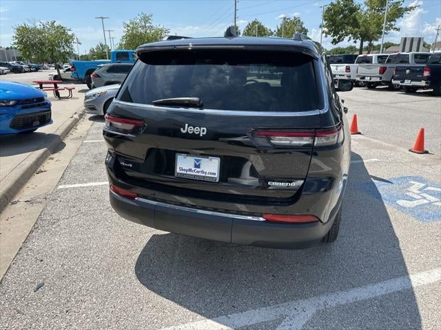 2025 Jeep Grand Cherokee GRAND CHEROKEE L LAREDO X 4X4