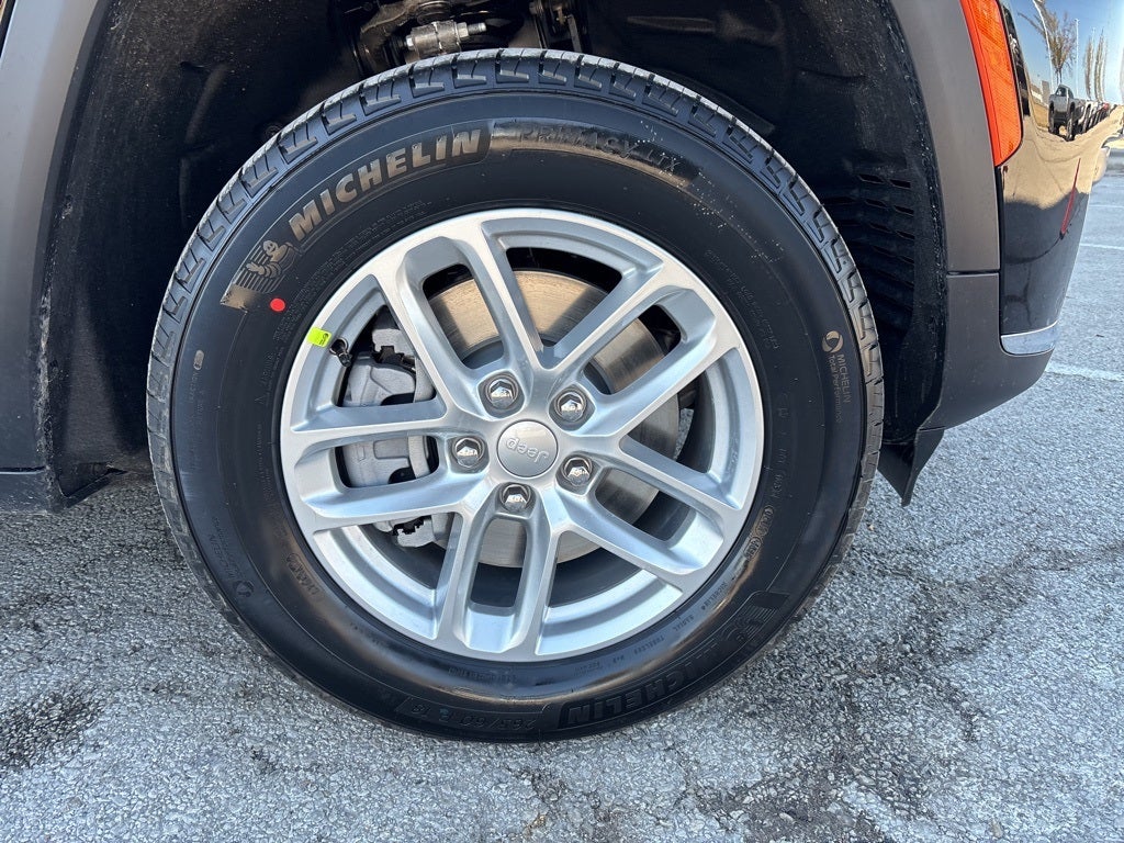 2026 Jeep Grand Cherokee L Laredo