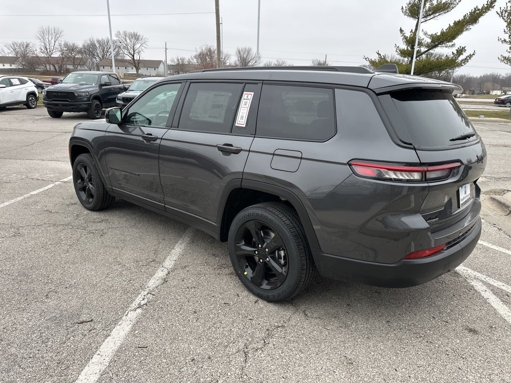 2025 Jeep Grand Cherokee L Laredo
