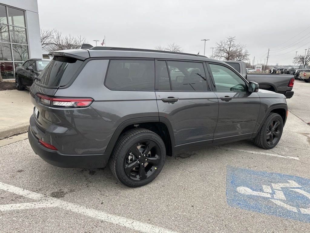 2025 Jeep Grand Cherokee L Laredo