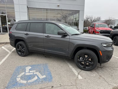 2025 Jeep Grand Cherokee L Laredo