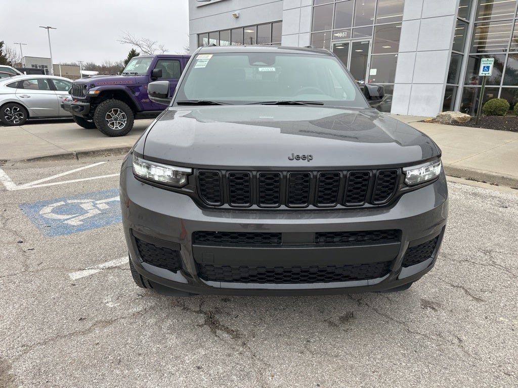 2025 Jeep Grand Cherokee L Laredo