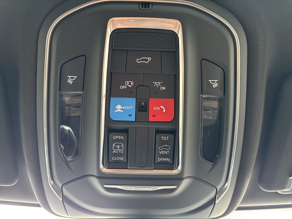 2026 Jeep Grand Cherokee L Laredo