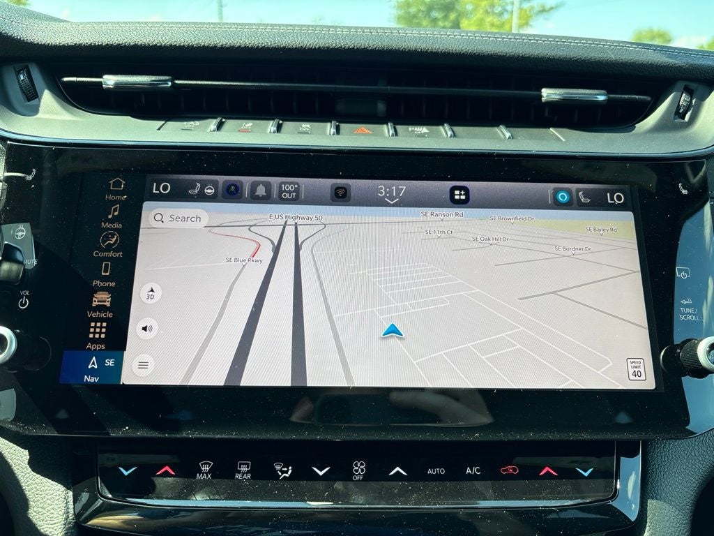 2027 Jeep Grand Cherokee Laredo Altitude