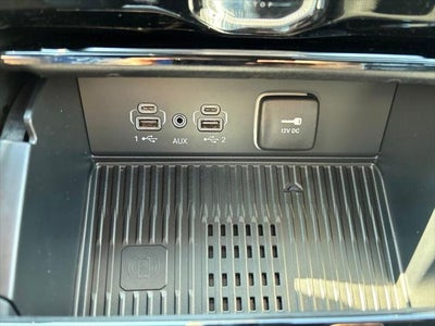 2027 Jeep Grand Cherokee Laredo Altitude