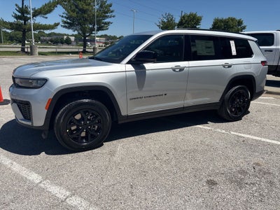2026 Jeep Grand Cherokee L Laredo