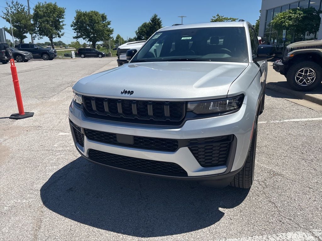 2026 Jeep Grand Cherokee L Laredo