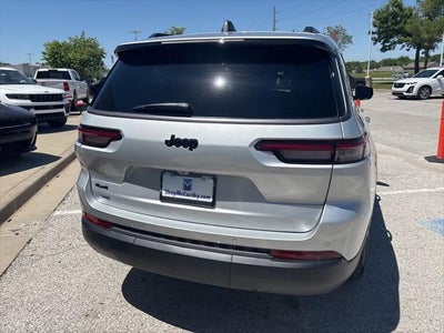 2026 Jeep Grand Cherokee GRAND CHEROKEE L LAREDO ALTITUDE 4X4