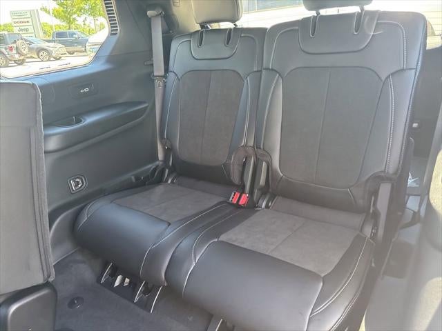 2026 Jeep Grand Cherokee GRAND CHEROKEE L LAREDO ALTITUDE 4X4