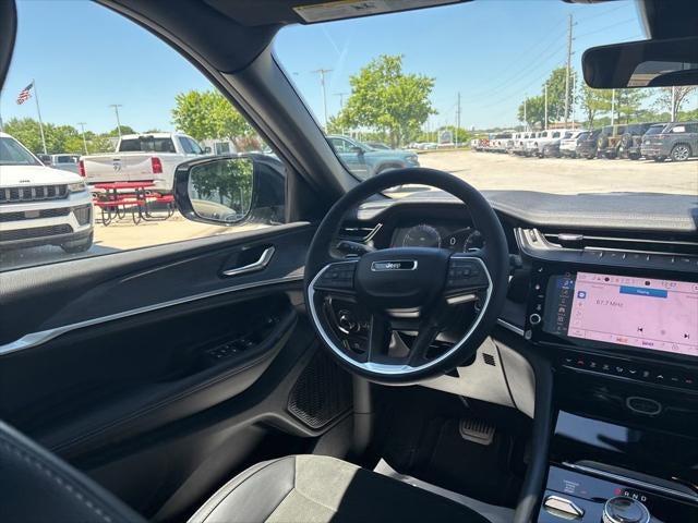 2026 Jeep Grand Cherokee GRAND CHEROKEE L LAREDO ALTITUDE 4X4