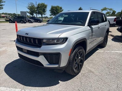 2026 Jeep Grand Cherokee GRAND CHEROKEE L LAREDO ALTITUDE 4X4