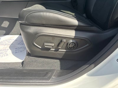2027 Jeep Grand Cherokee Laredo Altitude