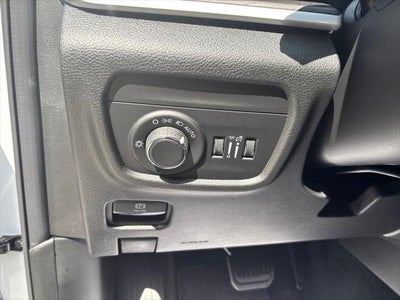 2027 Jeep Grand Cherokee Laredo Altitude