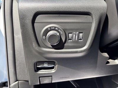 2027 Jeep Grand Cherokee GRAND CHEROKEE L LAREDO ALTITUDE 4X4