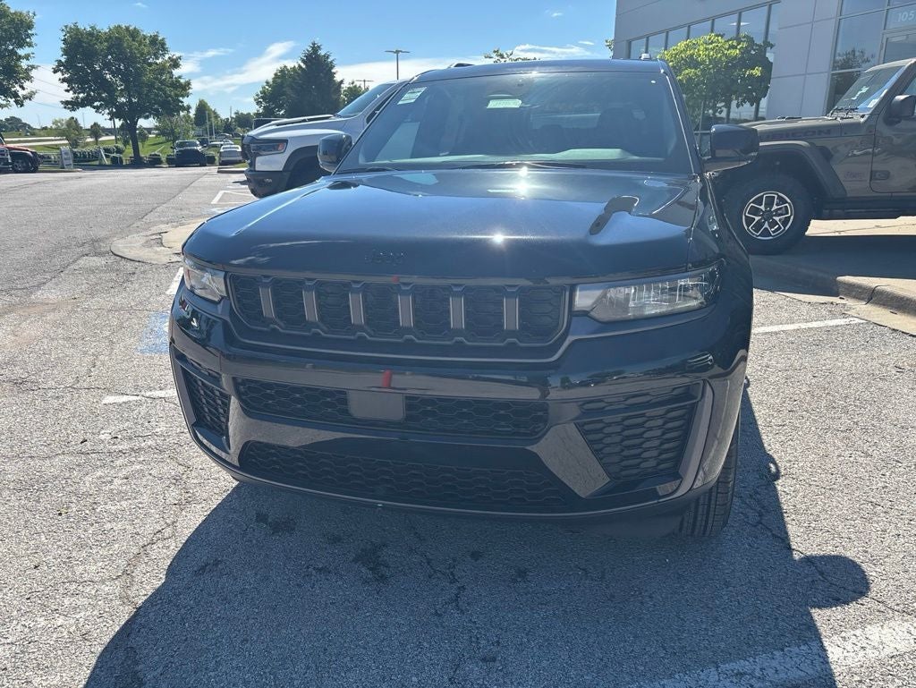 2026 Jeep Grand Cherokee L Laredo
