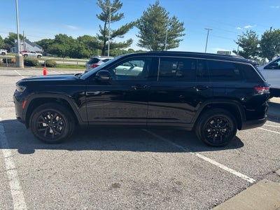 2026 Jeep Grand Cherokee L Laredo