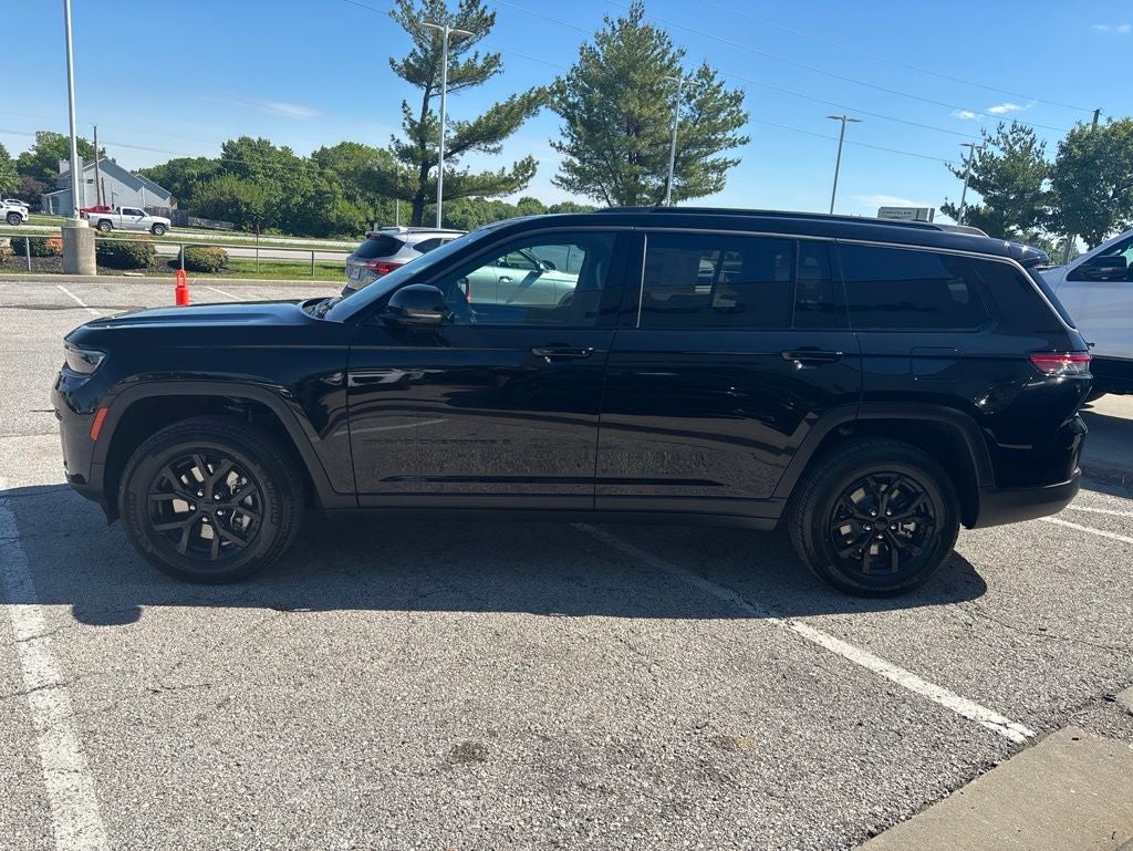 2026 Jeep Grand Cherokee L Laredo