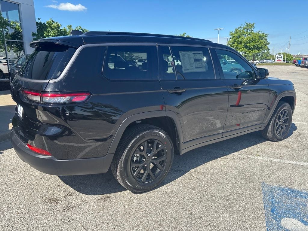 2026 Jeep Grand Cherokee L Laredo